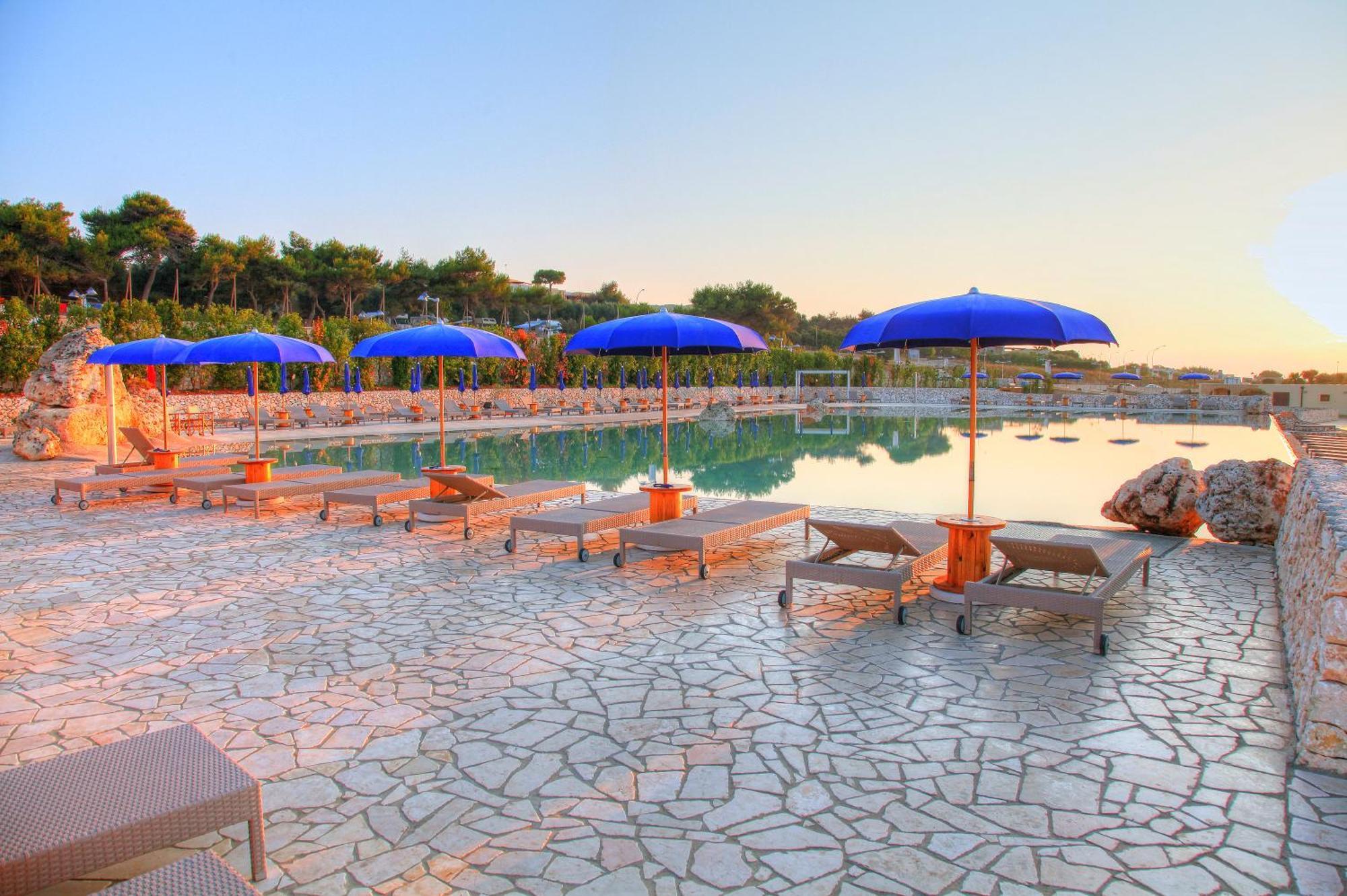 19 Summer Suites Санта Чезареа Терме Екстериор снимка
