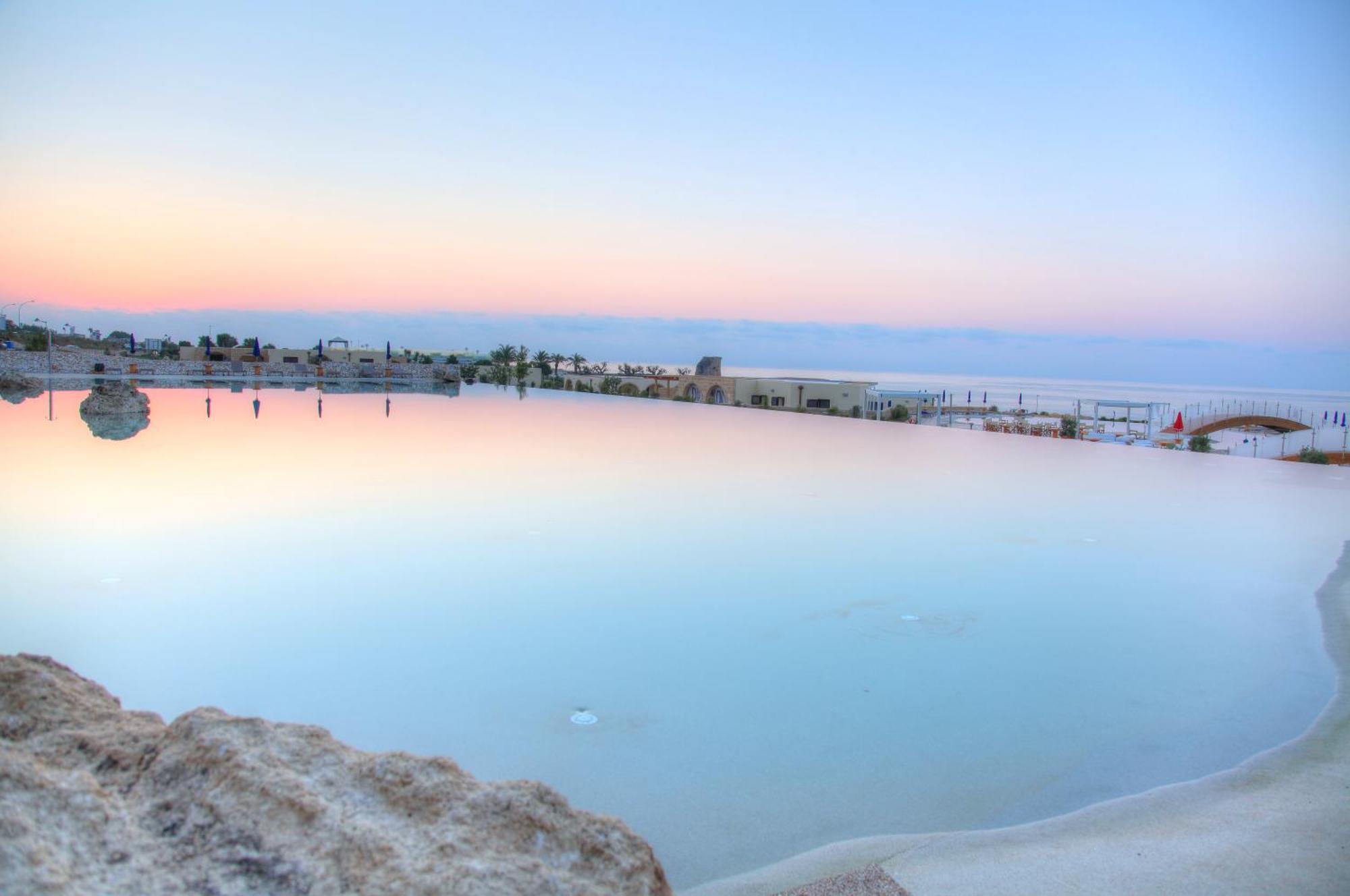 19 Summer Suites Санта Чезареа Терме Екстериор снимка
