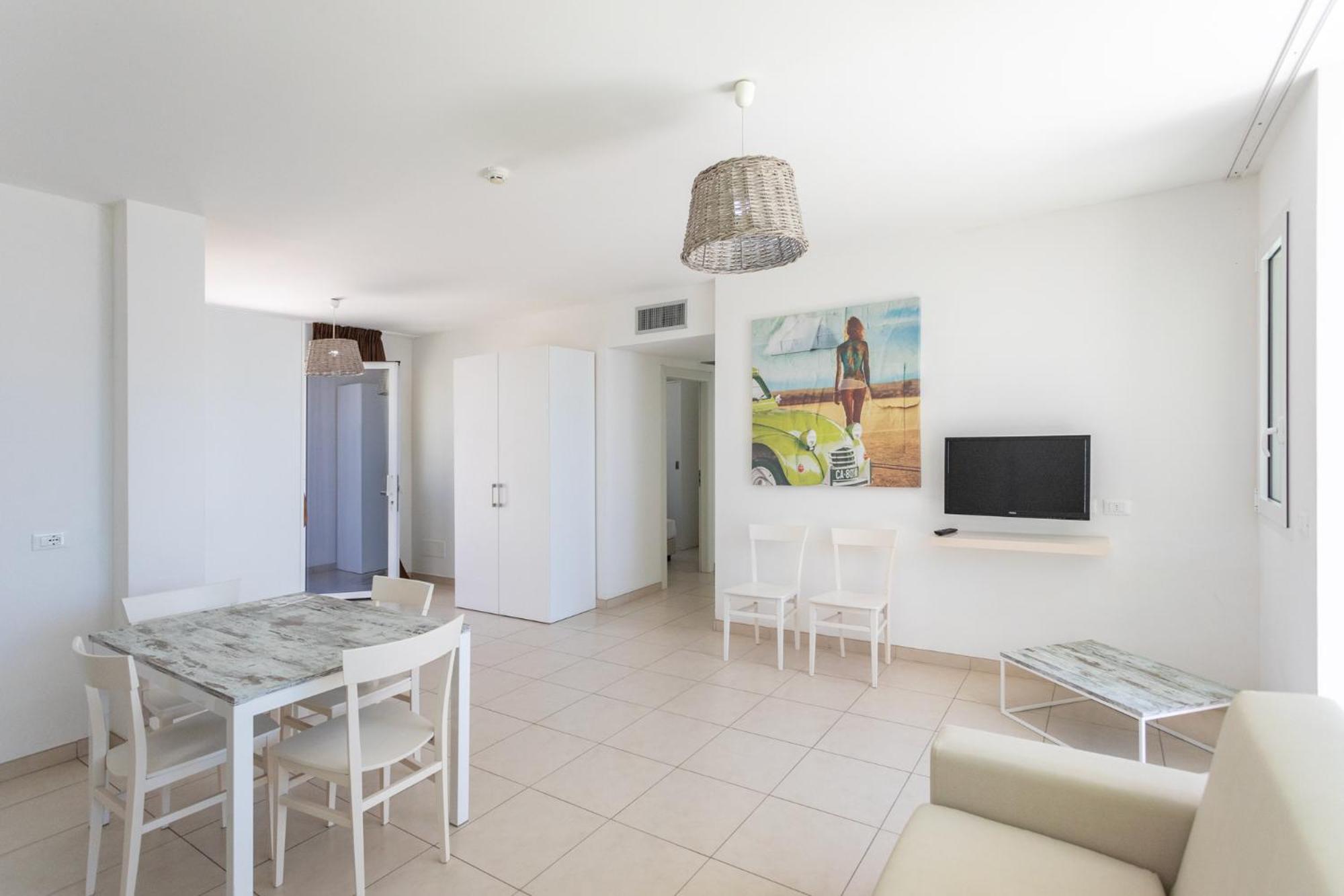 19 Summer Suites Санта Чезареа Терме Екстериор снимка